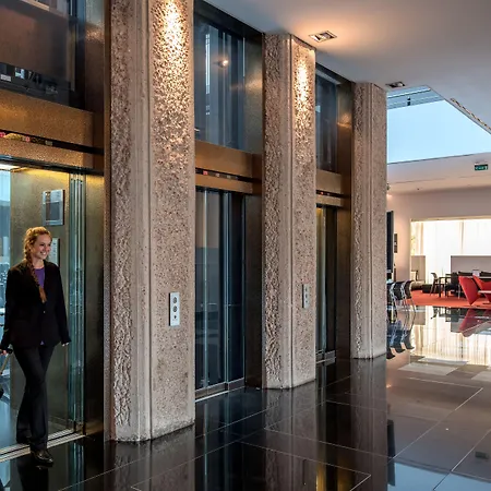 Hilton Madrid Airport-2